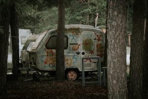 Is Your Junk RV a Neighborhood Nightmare? How To Sell and Keep the Peace